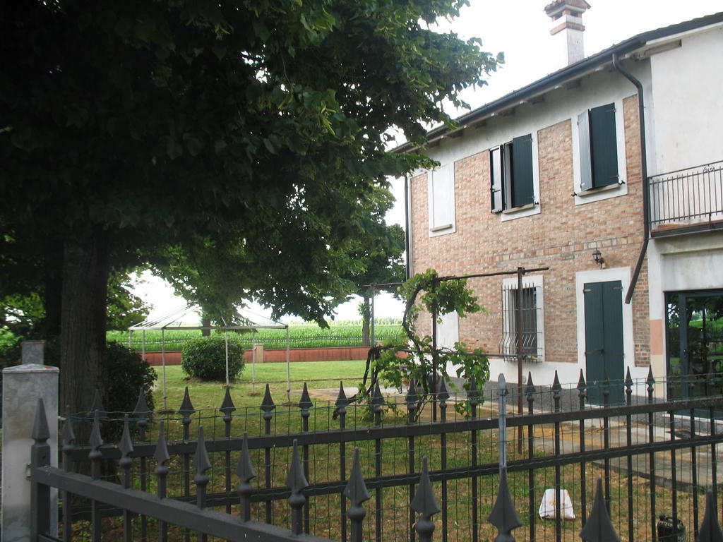 Residenza Villa Rosa Mantova Exterior photo